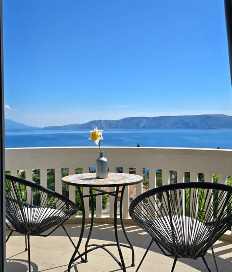 Villa Bellevue Novi Vinodolski 4*,