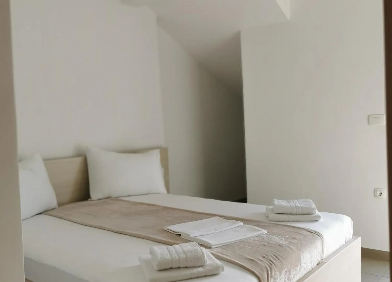 Villa Bellevue 노비비노돌스키 4*,  크로아티아